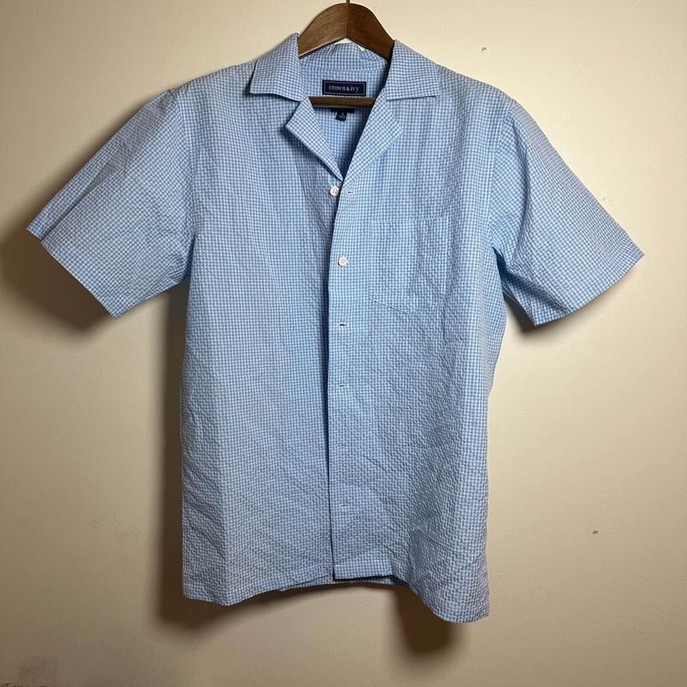 Crown & Ivy Blue Seersucker Men’s Short-Sleeved Button-Up - S [New without Tags]